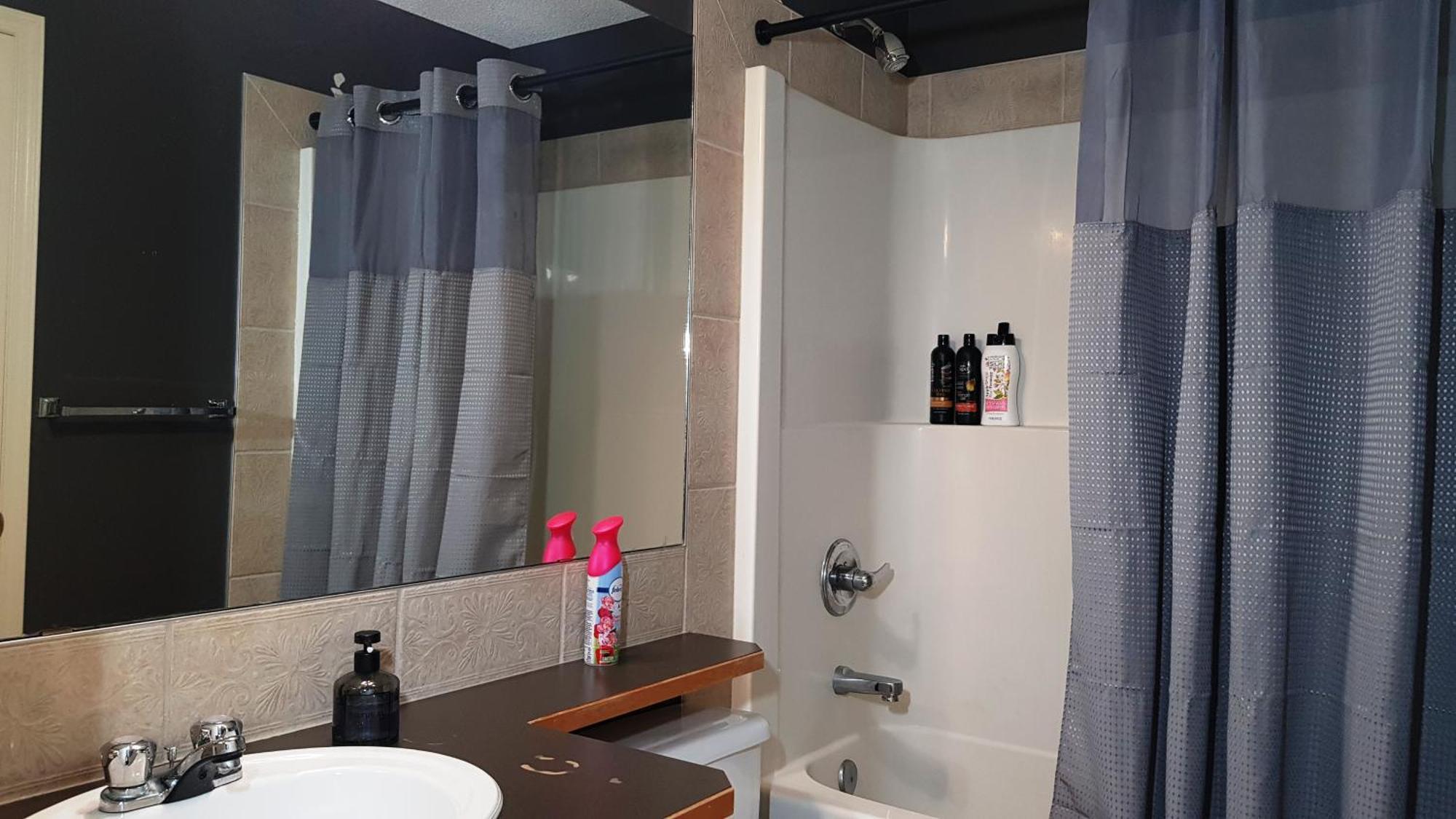 Tuscan Ridge Guesthouse Calgary West Екстер'єр фото