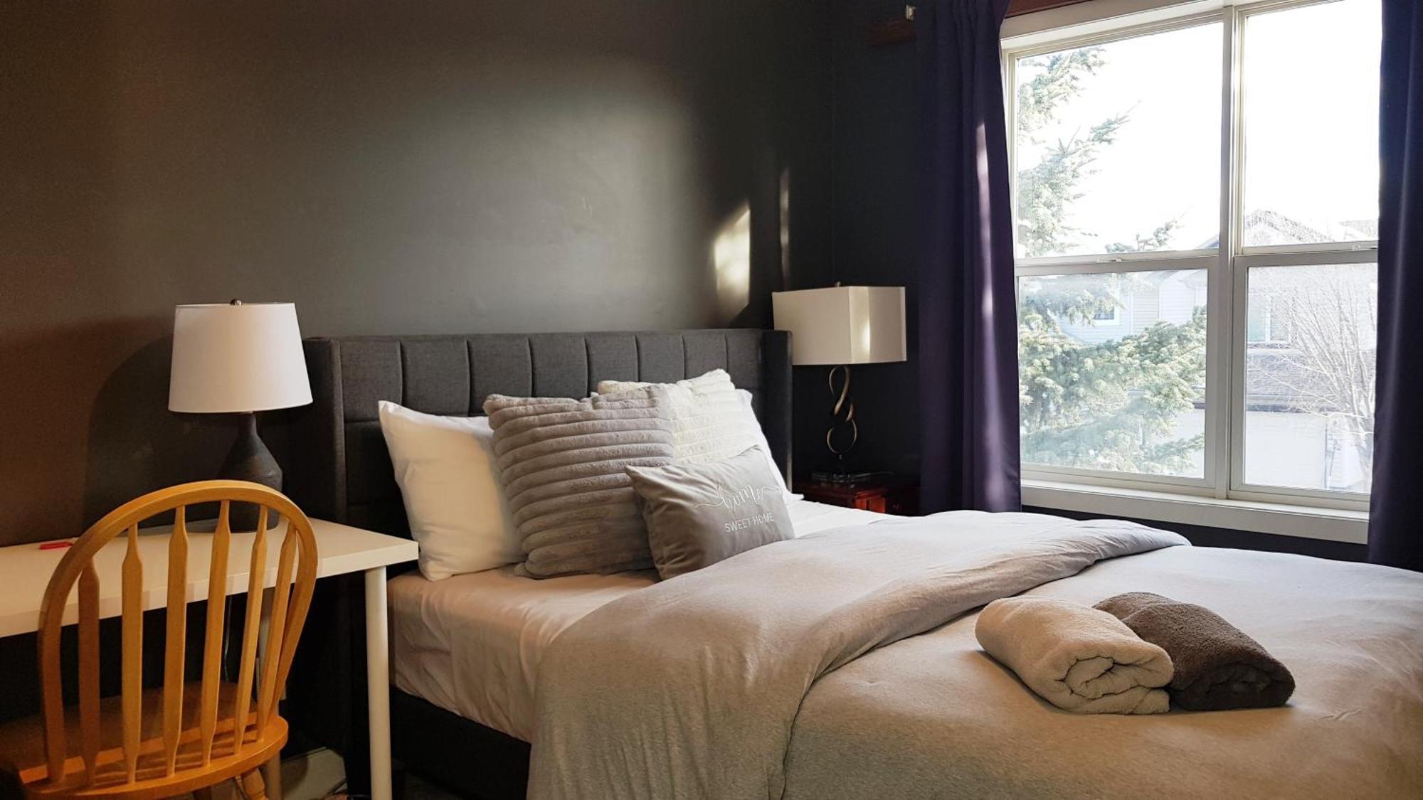 Tuscan Ridge Guesthouse Calgary West Екстер'єр фото